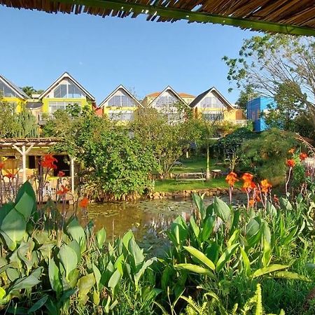 Yellow Haven Lodge คัมพาลา ภายนอก รูปภาพ