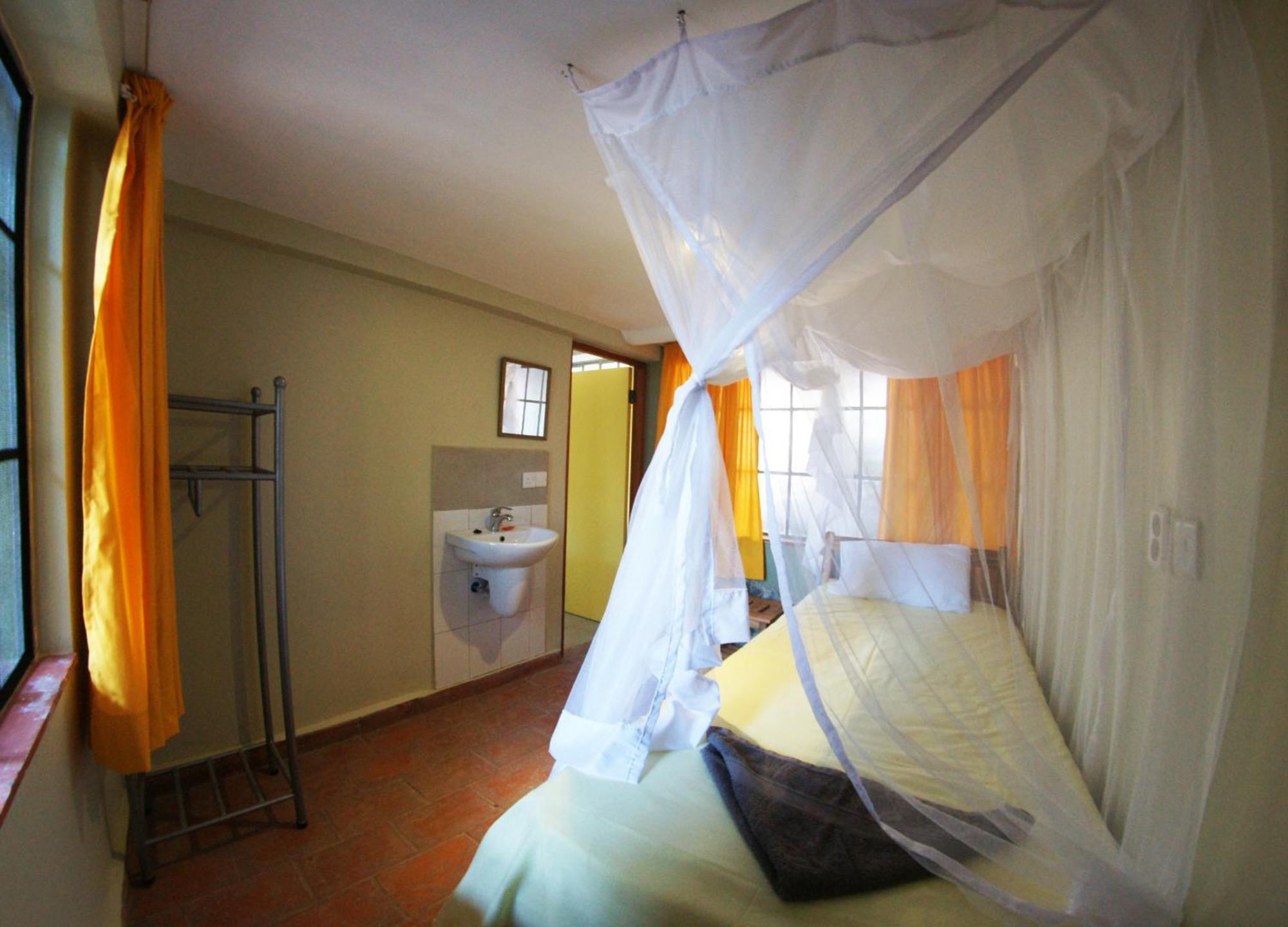 Yellow Haven Lodge คัมพาลา ห้อง รูปภาพ