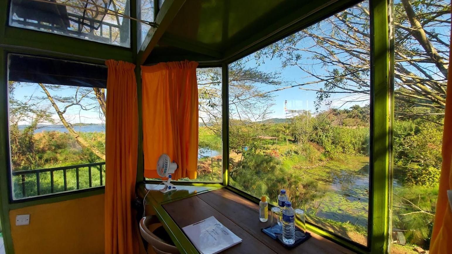 Yellow Haven Lodge คัมพาลา ภายนอก รูปภาพ