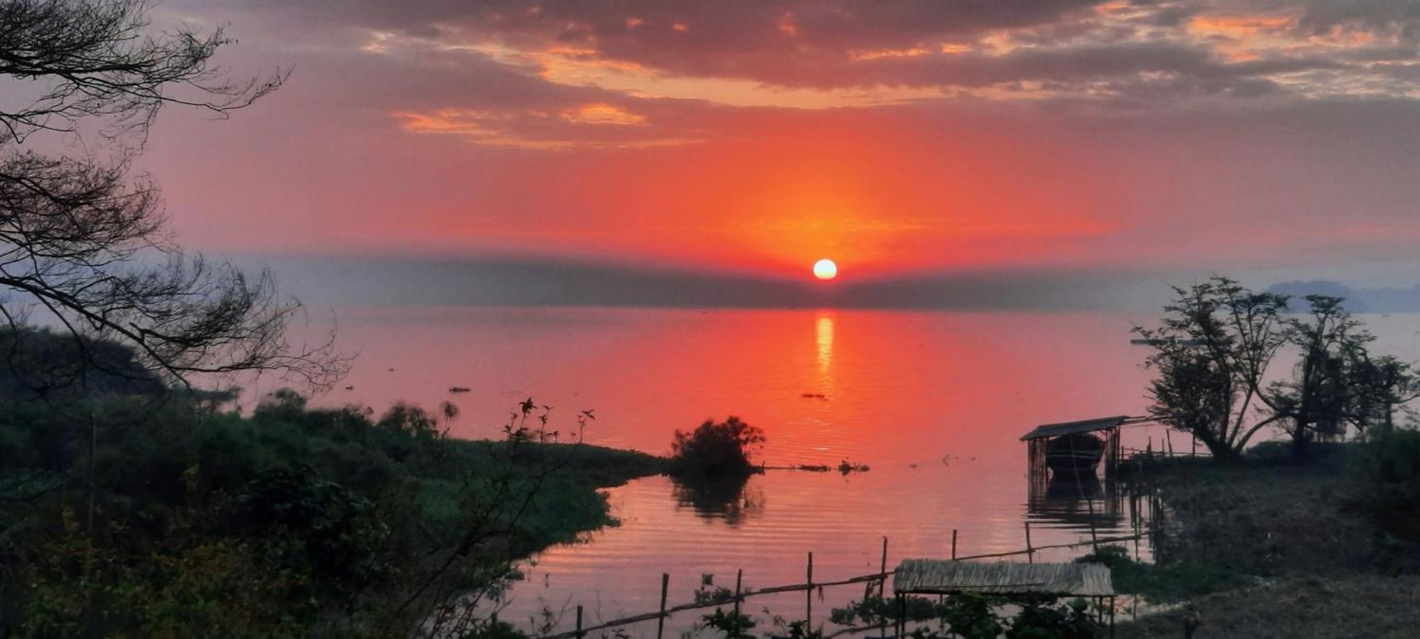 Yellow Haven Lodge คัมพาลา ภายนอก รูปภาพ