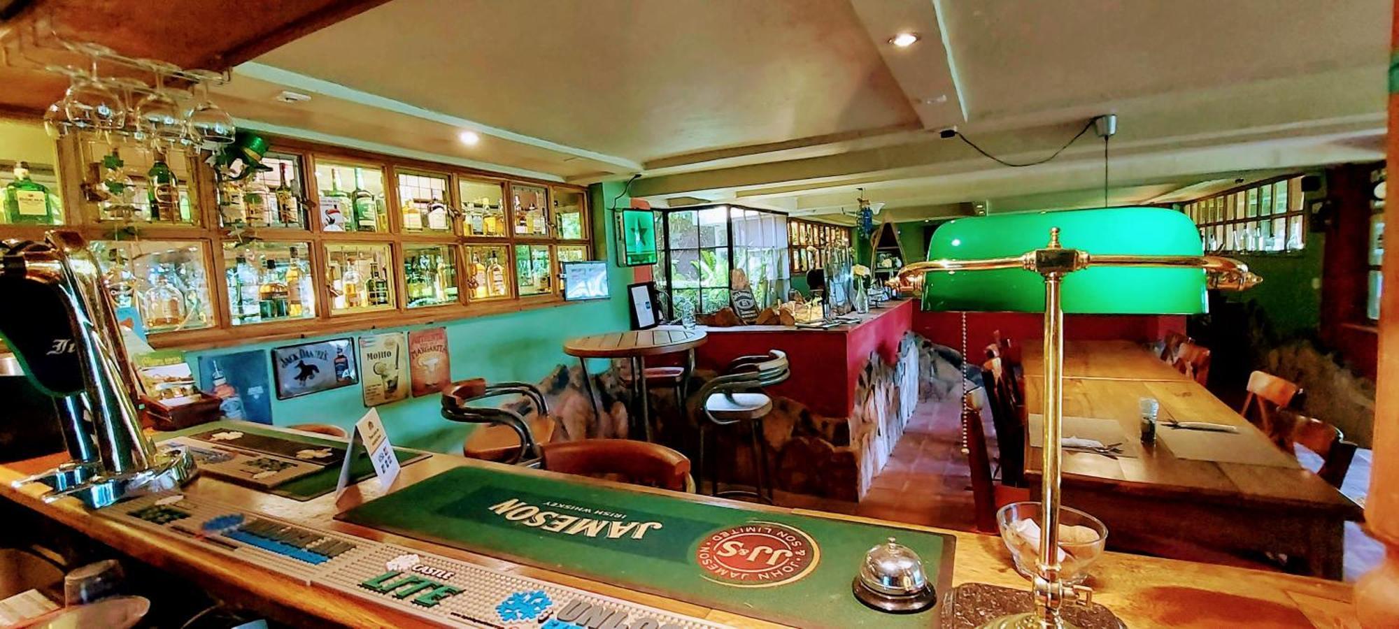 Yellow Haven Lodge คัมพาลา ภายนอก รูปภาพ