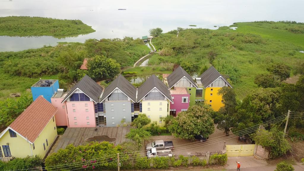 Yellow Haven Lodge คัมพาลา ภายนอก รูปภาพ